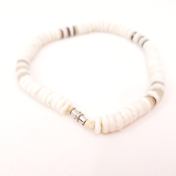 Puka White & Brown Shell Anklet - Picture 3 of 3